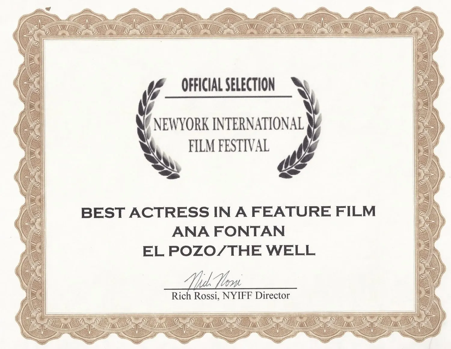 Certificado: Mejor actriz: Ana Fontán
